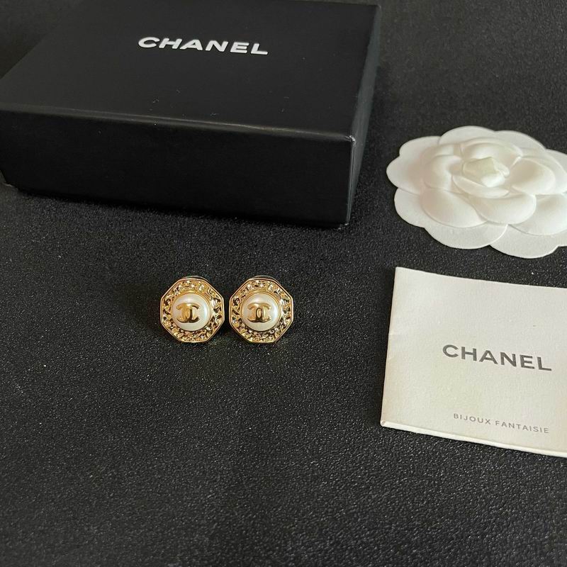 Chanel Earring 06yxs48